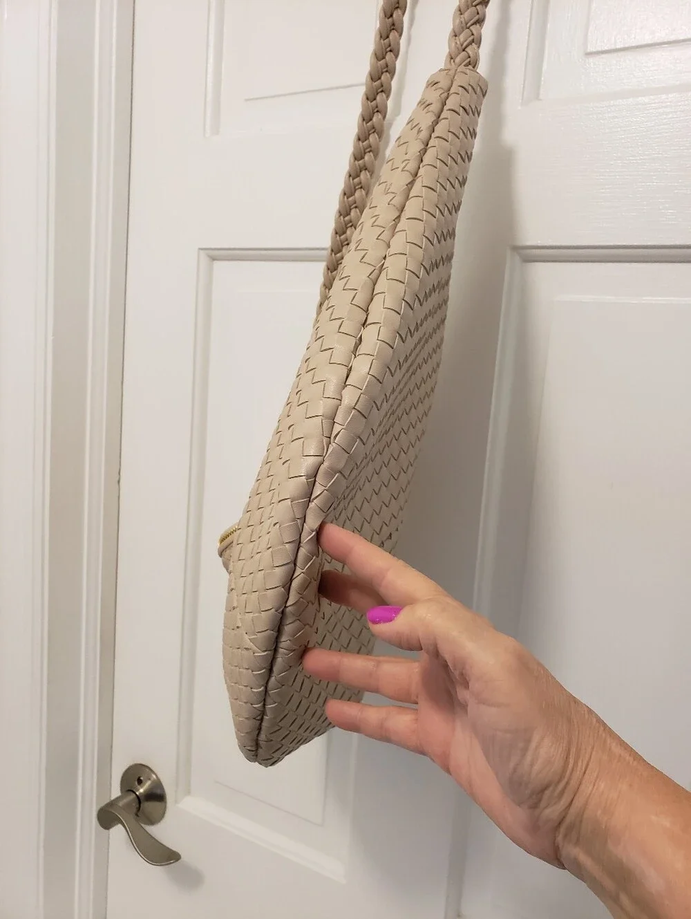 NWOT Anthropologie Melie Bianco Large Crescent Shaped Slouch Shoulder Bag, Beige